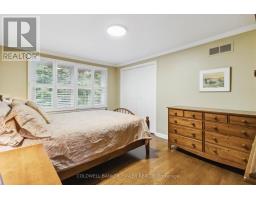 4 LINKSGATE ROAD - 31