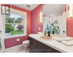 4 LINKSGATE ROAD - 34