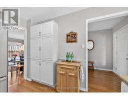 9 - 861 SHELBORNE STREET - 13