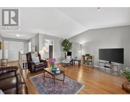 9 - 861 SHELBORNE STREET - 9