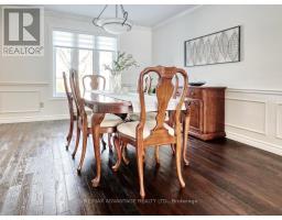 6 GREEN HEDGE LANE - 13