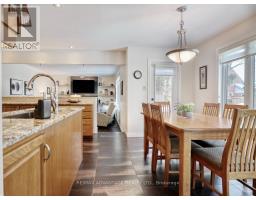 6 GREEN HEDGE LANE - 14