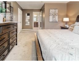 6 GREEN HEDGE LANE - 24