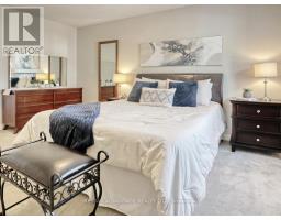 6 GREEN HEDGE LANE - 32