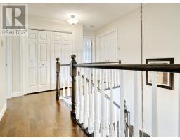 6 GREEN HEDGE LANE - 35