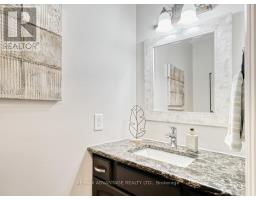 6 GREEN HEDGE LANE - 36