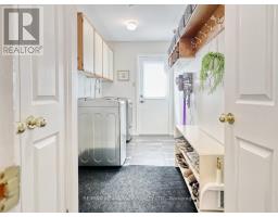 6 GREEN HEDGE LANE - 37