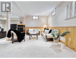 6 GREEN HEDGE LANE - 39