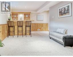 6 GREEN HEDGE LANE - 44