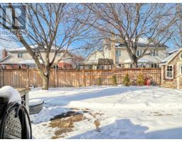 6 GREEN HEDGE LANE - 46