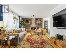 62 DEVERON CRESCENT - 10