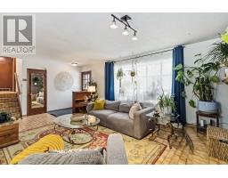 62 DEVERON CRESCENT - 13