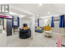 62 DEVERON CRESCENT - 29