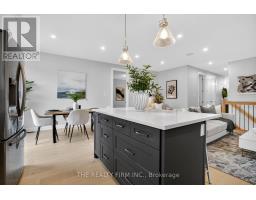 8 - 383 DAVENTRY WAY - 13