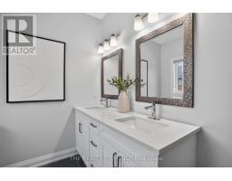 8 - 383 DAVENTRY WAY - 23