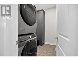 8 - 383 DAVENTRY WAY - 27