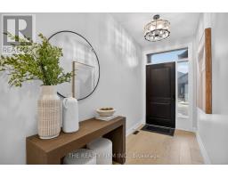 8 - 383 DAVENTRY WAY - 3