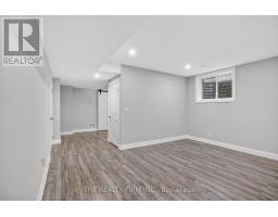 8 - 383 DAVENTRY WAY - 35