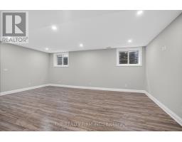 8 - 383 DAVENTRY WAY - 36