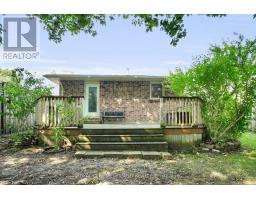 132 ARDSLEY CRESCENT - 23