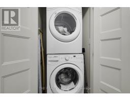 35 - 1040 CORONATION DRIVE - 35