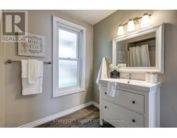 12 CAVENDISH CRESCENT - 25