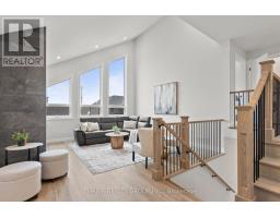 5 - 1061 EAGLETRACE DRIVE - 20