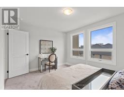 5 - 1061 EAGLETRACE DRIVE - 33