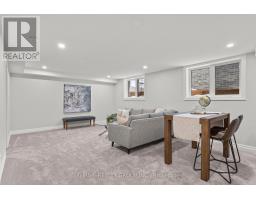 5 - 1061 EAGLETRACE DRIVE - 39