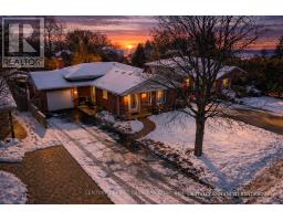 383 MAGNOLIA CRESCENT - 2