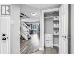 26 - 1399 COMMISSIONERS ROAD W - 9