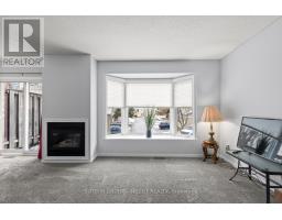 43 - 9 AILSA PLACE - 10