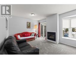 43 - 9 AILSA PLACE - 12