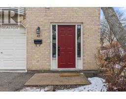 43 - 9 AILSA PLACE - 3