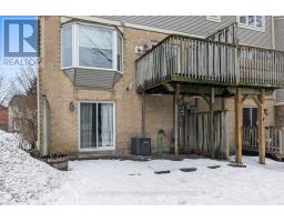 43 - 9 AILSA PLACE - 43