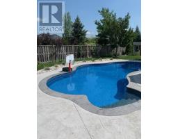 538 COTTONTAIL CRESCENT - 41