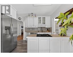 572 HUNTINGDON DRIVE - 16