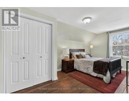 572 HUNTINGDON DRIVE - 25