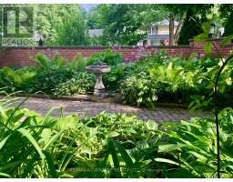 572 HUNTINGDON DRIVE - 47