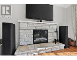 572 HUNTINGDON DRIVE - 8