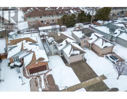 472 TALLTREE CRESCENT - 41