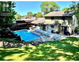 47 COMPTON CRESCENT - 2