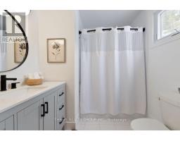 47 COMPTON CRESCENT - 32