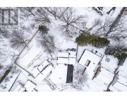 47 COMPTON CRESCENT - 45