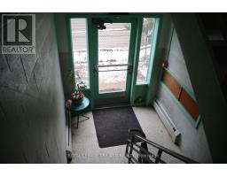 17 EMERY STREET W - 4