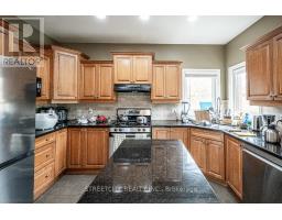 1366 KAINS WOODS TERRACE - 11