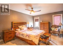 1366 KAINS WOODS TERRACE - 26
