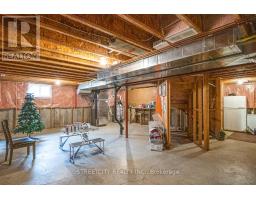 1366 KAINS WOODS TERRACE - 46