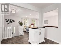 22 ERICA CRESCENT S - 12