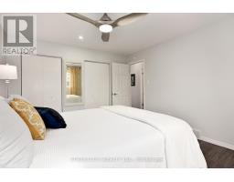 22 ERICA CRESCENT S - 15